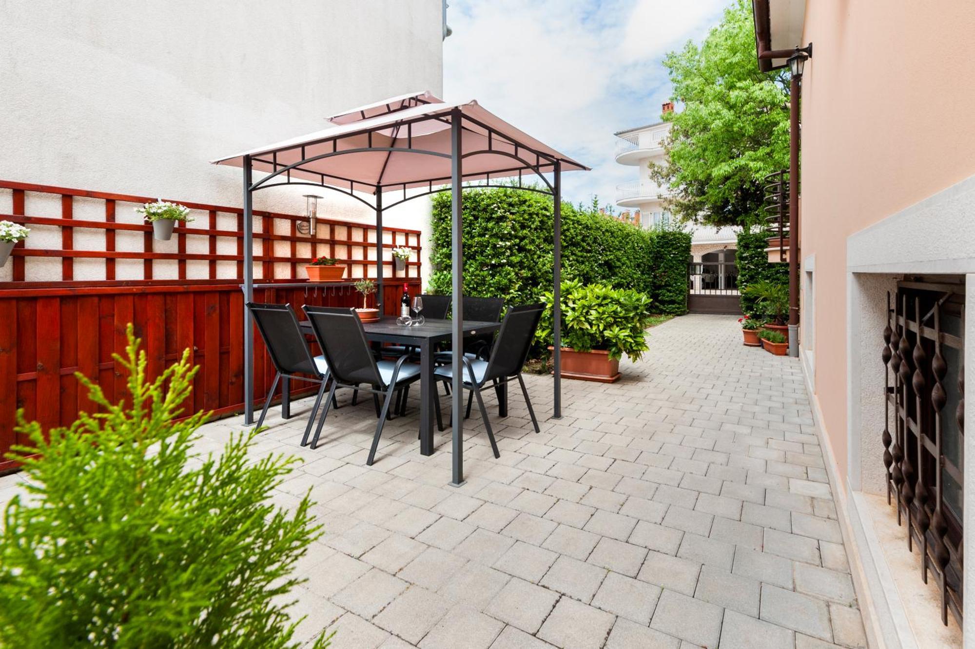 Olea Magica Apartments Rovinj Exterior photo